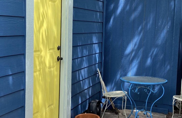 Tarrytown Garage Apartment
