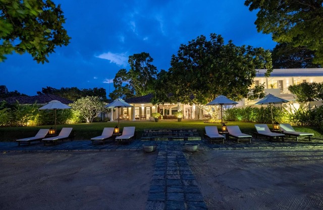 Taru Villas: Mawella