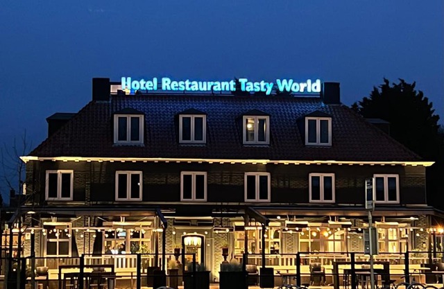 Tasty World