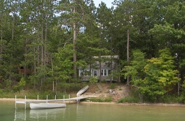 Tattrie's Cottage on Opal Lake