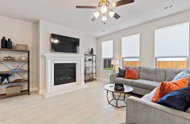 TCH - Spacious 4bd/2.5ba home in Prosper w/Office