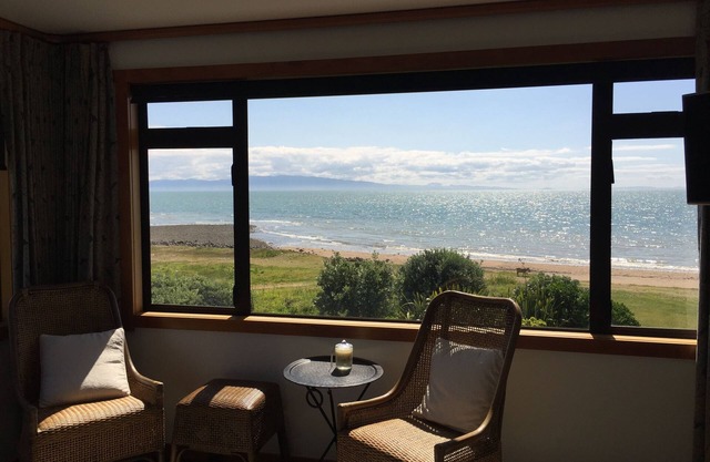 Te Puru Beach Lodge
