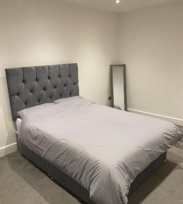 Tee's apartments