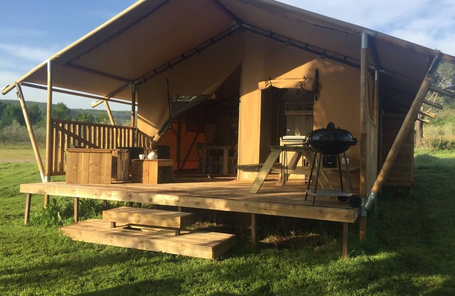 Tent Lodge near Lac du Salagou