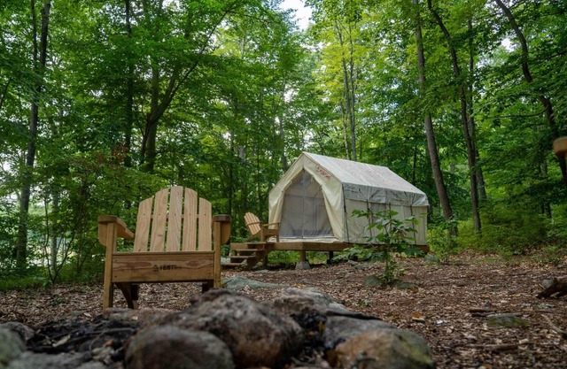 Tentrr State Park Site - Harriman State Park Silvermine - Middle