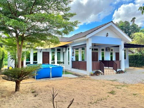 Tepak Nusuk Private Pool Homestay 5 Bedrooms 4 Bathrooms