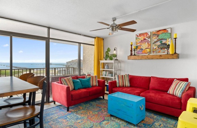 Tequila Sunrise | Lighted Pier, Pool Access!