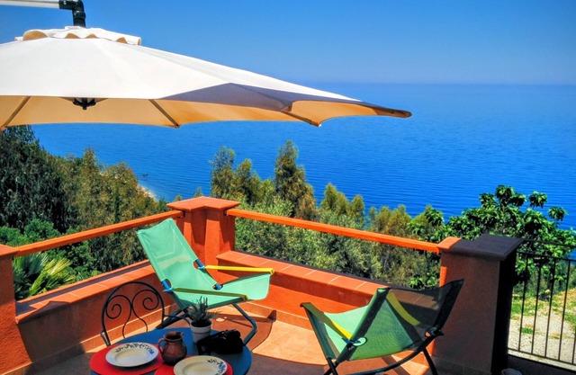 TERRAMARE – look into the infinite sea