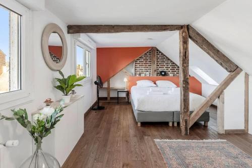 Thabor, beau duplex, 2 chambres