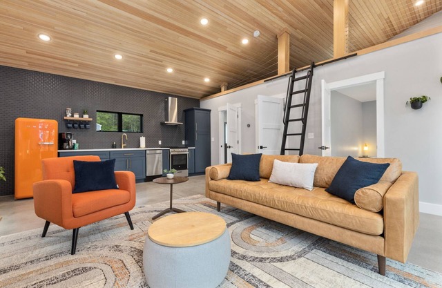 The 207 - Maine's Modern Escape
