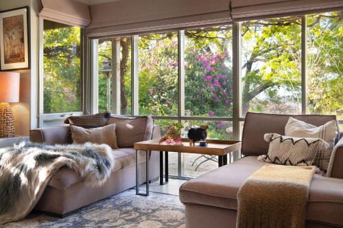 The Acorn -open fire,spa bath,dog friendly