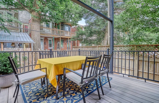 The Apartment at Engle's Place-Midtown HBG