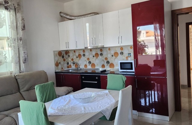 The apartment is located 450 meters from the beach in Durres,