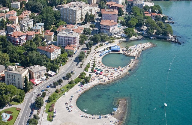 The apartments are located in Pobri between Matulji and Opatija.