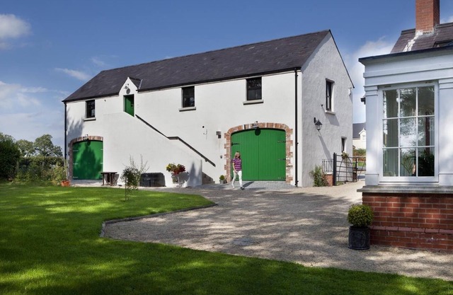 The Barn at Lisnacurran, Hot Tub & Sauna
