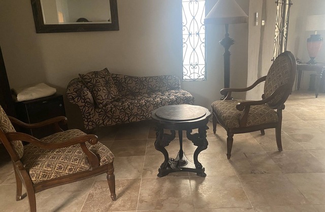 The Belair SeaSide Villas. 4 suites, 2 guests per Suite. 1, 2/bedroom/3 guests