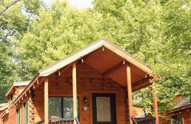 The Bellefonte Campground presents: Tiny Home | 1 Bedroom with HOT TUB