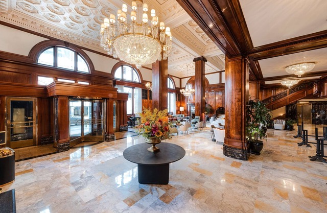 The Benson Portland, Curio Collection by Hilton