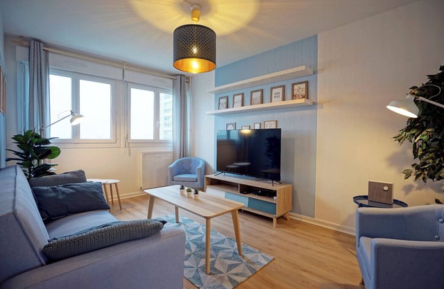 The Blue Scandinave - Gare Orléans 5min. - Wifi/Netflix/Self-checkin