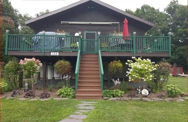 The Bruno House: Magnificent Catskill Getaway!