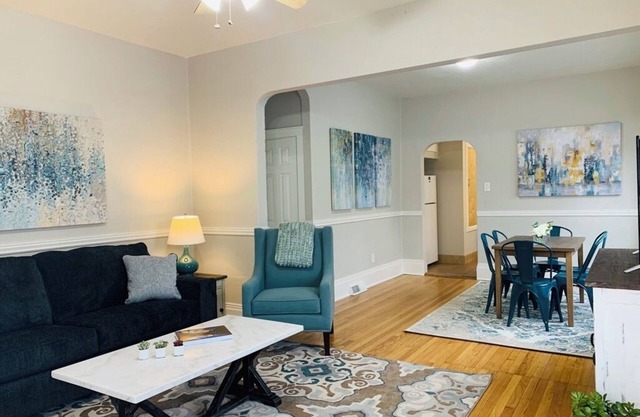 The Bungalow Retreat by UNC - Free Bikes!