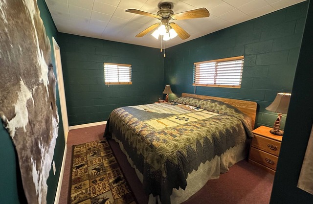 The Cabin on Crooked Creek