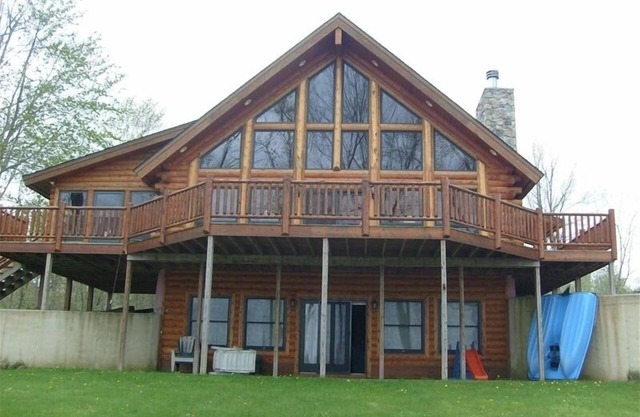 The Cabin on Great Bear Lake! Perfect for family vacations!