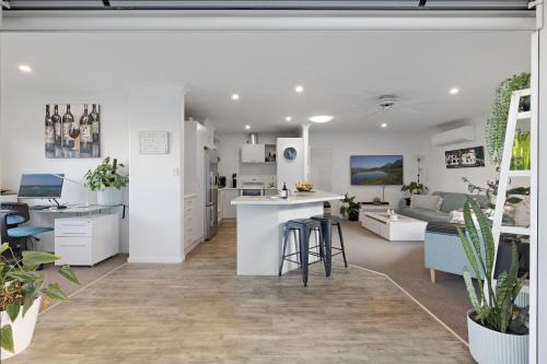 The Central Beach House