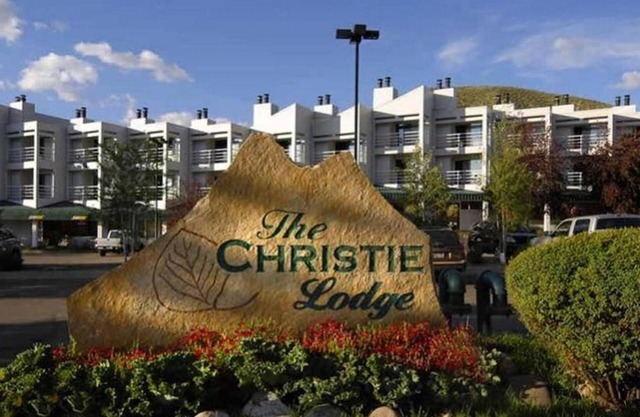 The Christie Lodge 1br mini suite, Saturday check-in
