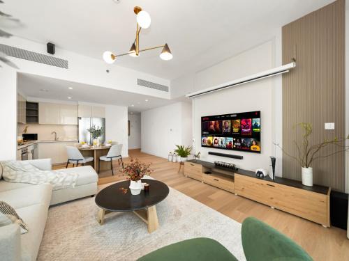 The Cinema Suite Luxury 2-Bed Near Dubai Mall