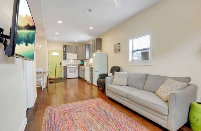 The City Cottage - Unique and Cozy