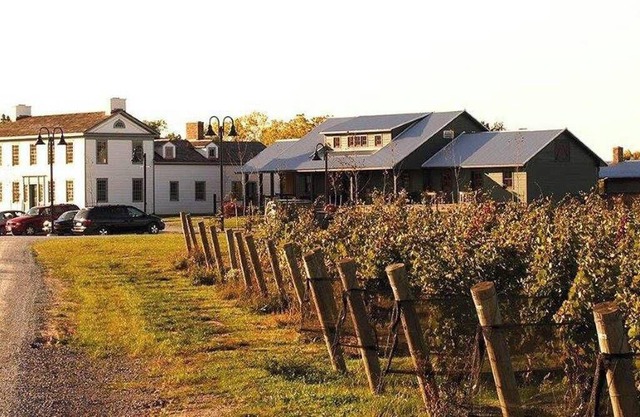 The Clement House est 1786, backing onto the Ravine Vineyard Estates Winery