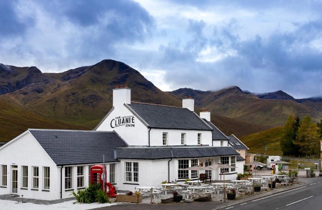 The Cluanie Inn