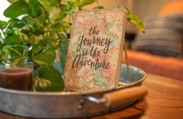 The Compass, Entire House with World Travelers Theme near TSU