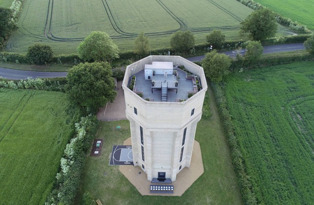 The Concrete Castle - 7 floors with a Lift, Cinema and an 80ft high Roof Garden