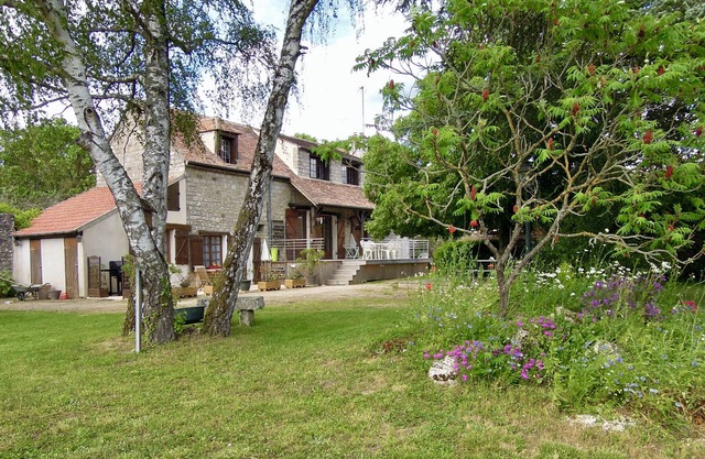 The cottage of the three gables Charming house "the blue cedar