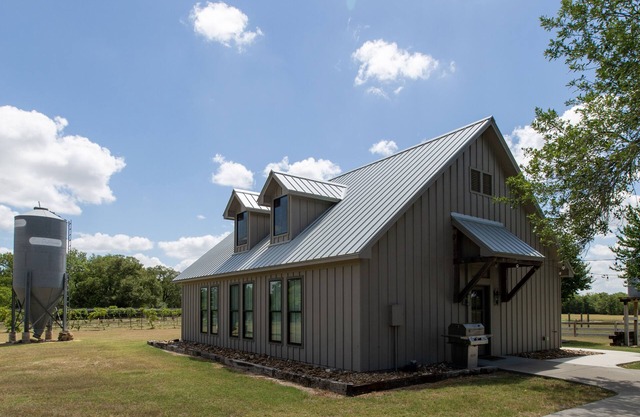 The Cottages at Turkey Creek - 'The Cozy Cottage' - 12 minutes from Round Top!