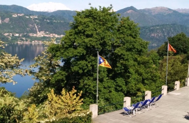 The Courtyard on the Lake. App. Matilde