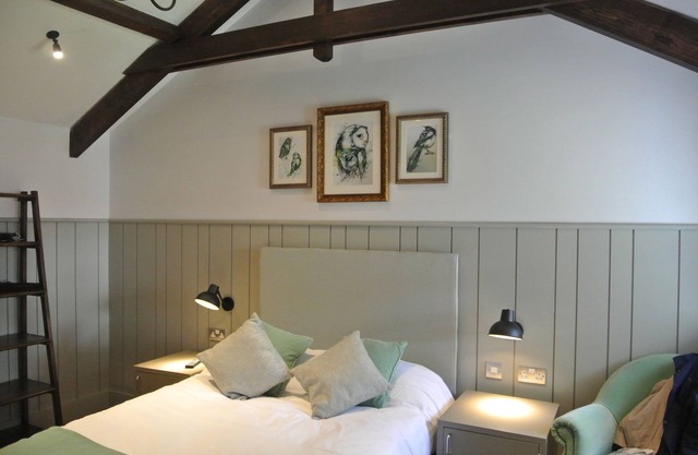The Crown Pub Dining Rooms