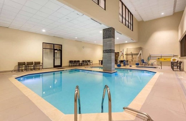 The District, a Hilton Club - One Bedroom Standard (Lock-Off)