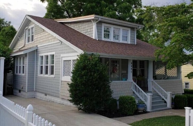 The Eagle's Nest: 5Beds/3Baths Beautiful Craftsman Home