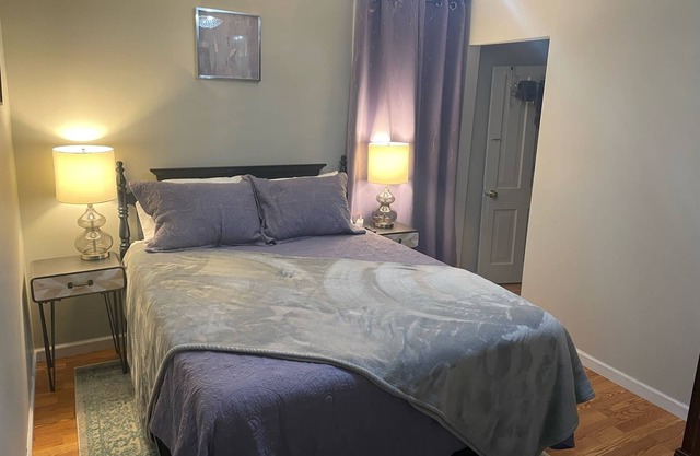 The East End Cabana - Historic East End Gem – Close to Downtown & State Capitol