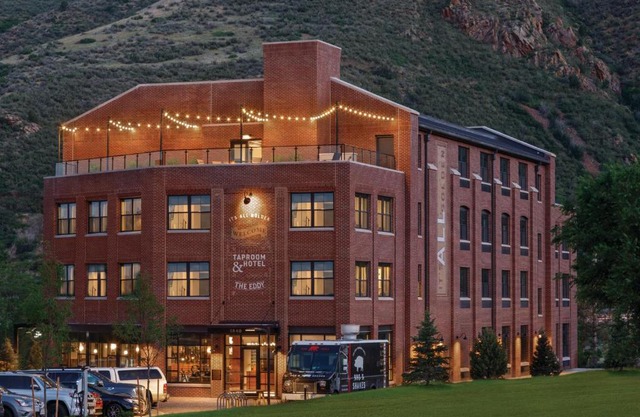 The Eddy Taproom & Hotel