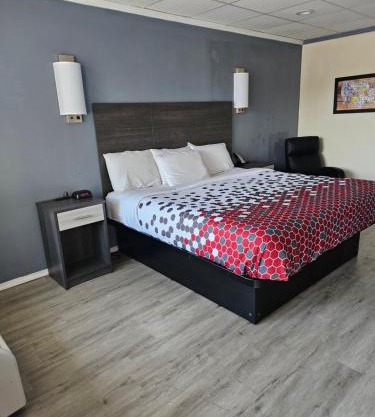 The Edyn Motel