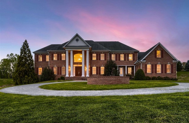 The Farm's Luxury Timberpark Pool Estate