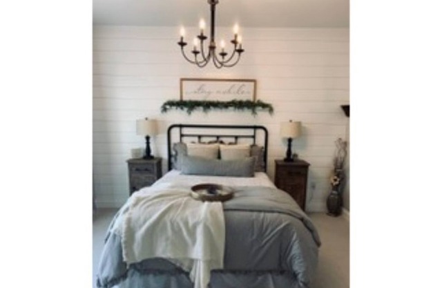 The Farmhouse Room