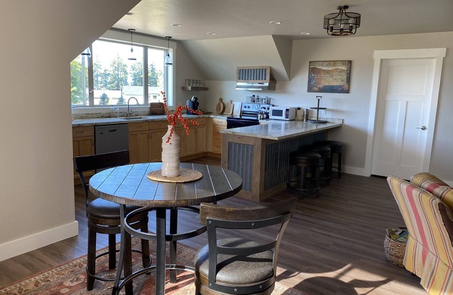 The Flat at Flathead Lake