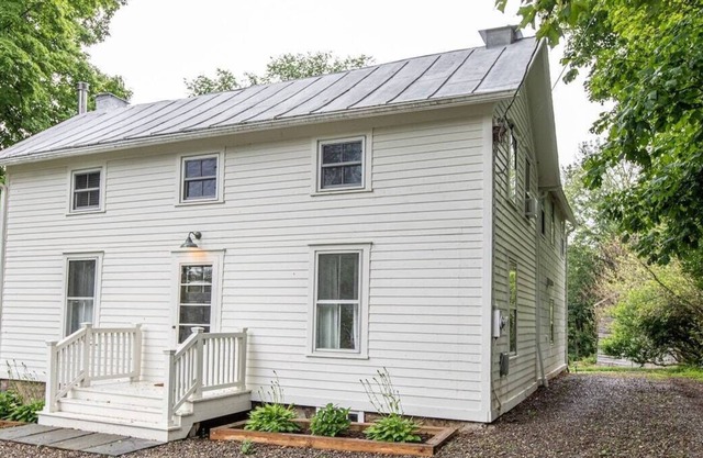 The Gallatin Farmhouse