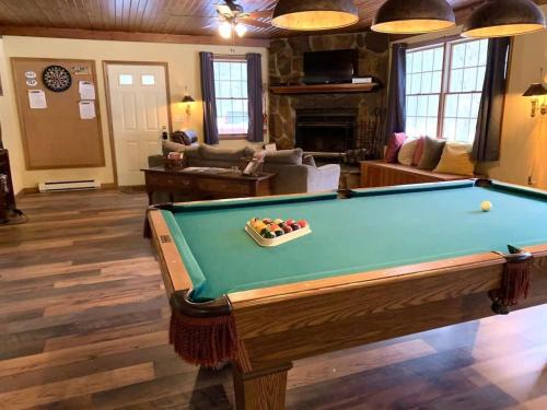 The Game Cabin at Rustic River