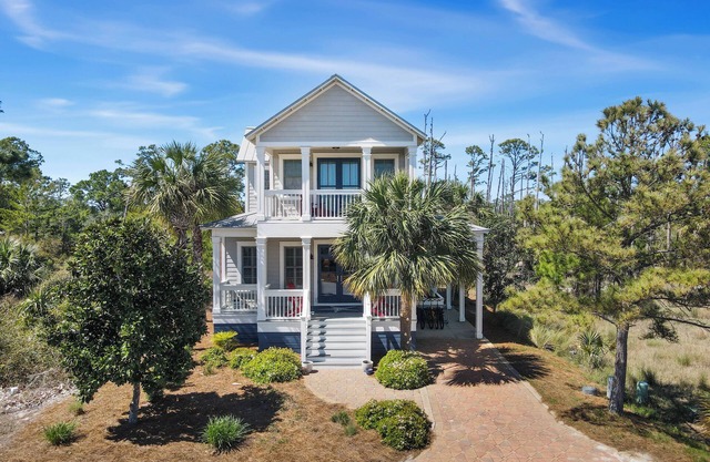 THE GOOD STUFF IS A LUXUROUS 3BD HOME W/COMMUNITY POOL, GATED COMMUNITY!